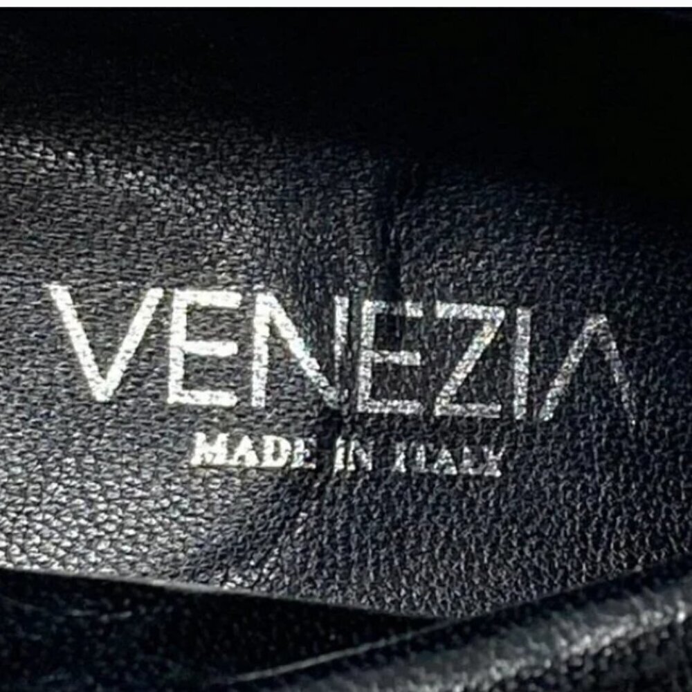 Stephen Venezia Colorblock Italian Suede Pointed Toe Heels - Size 8.5 - Picture 6 of 7